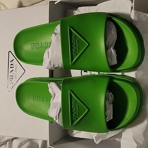 Prada rubber slides size 7 pretty kelly green